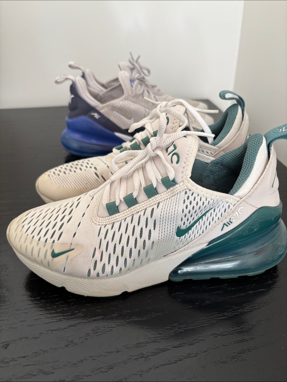 Two Pairs Nike Air Max 270 size 4Y - Picture 5 of 16